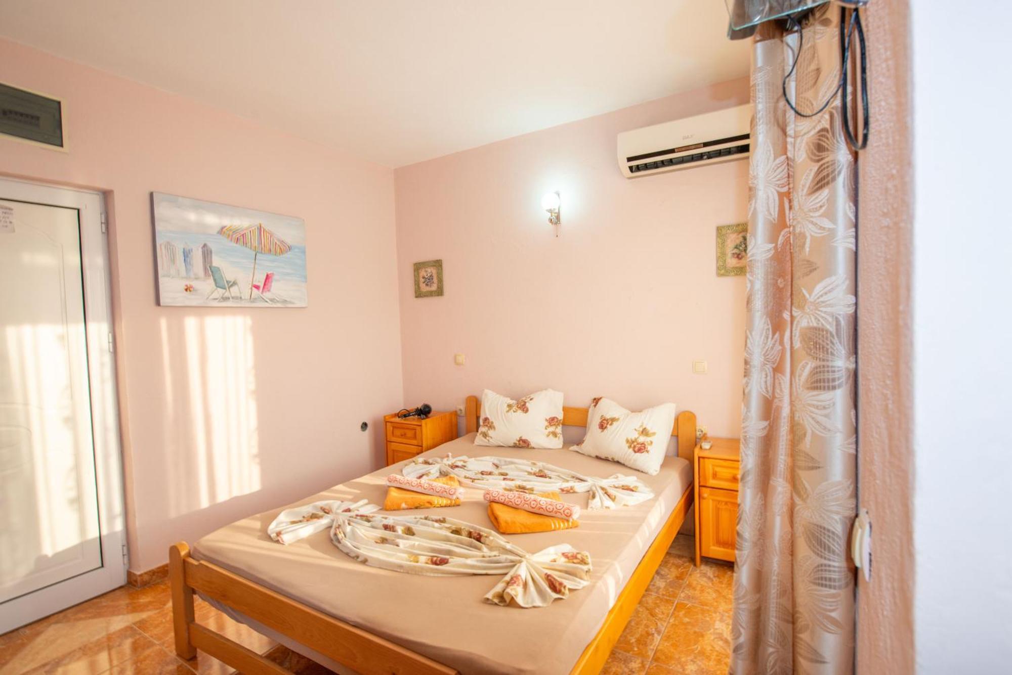 Apartments And Bungalow Casa Palma Улцин Стая снимка