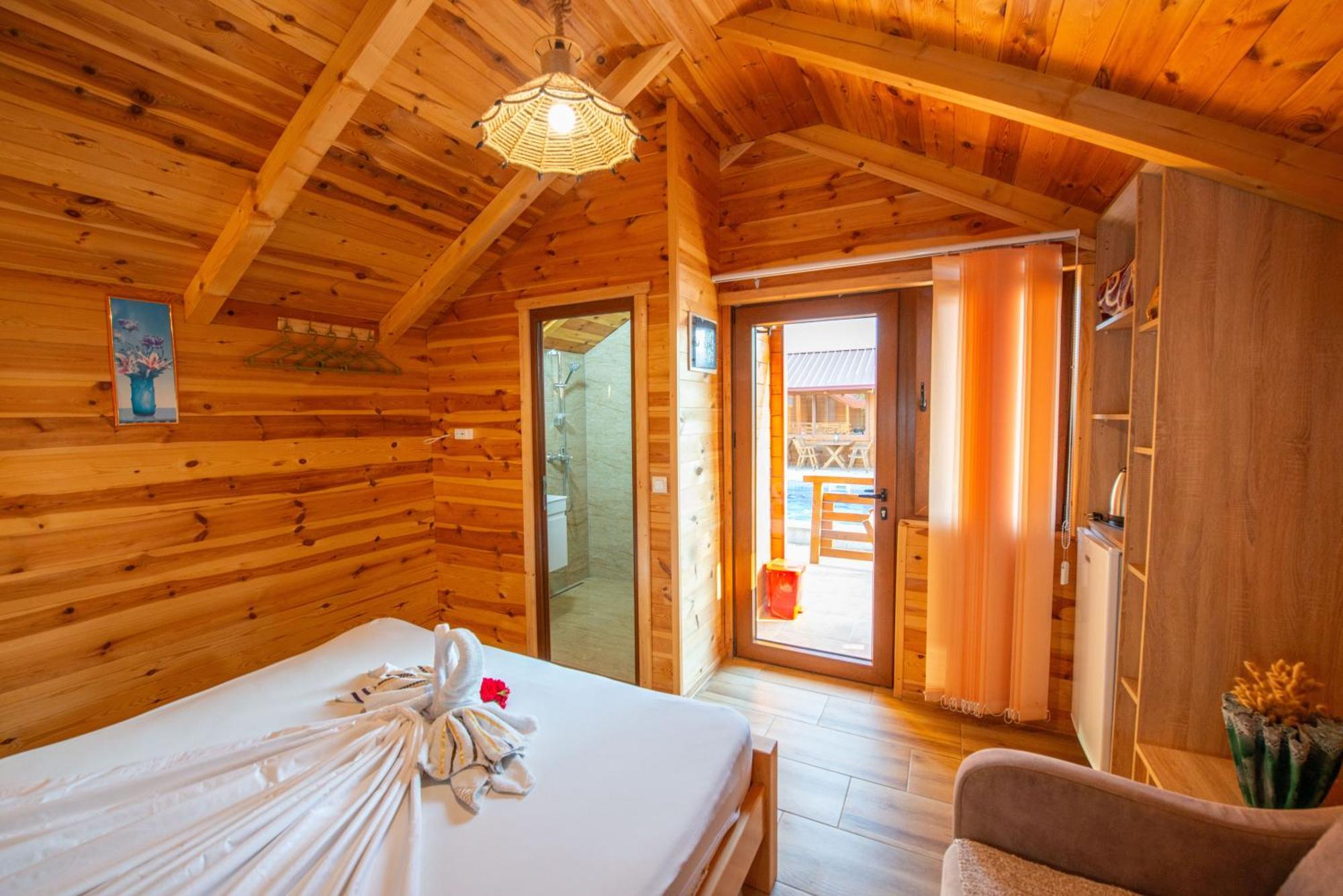 Apartments And Bungalow Casa Palma Улцин Екстериор снимка